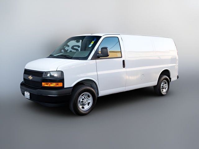 2022 Chevrolet Express Base