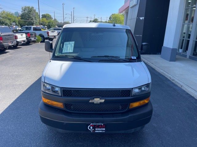 2022 Chevrolet Express Base