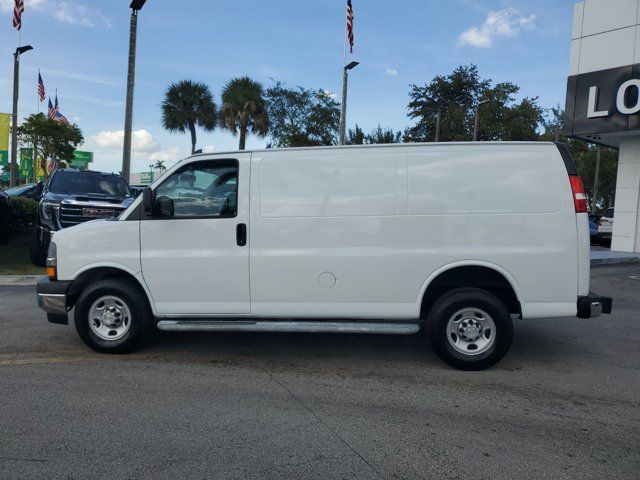 2022 Chevrolet Express Base