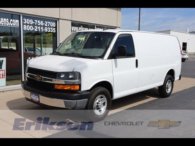 2022 Chevrolet Express Base