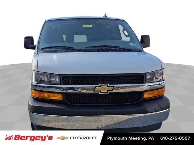 2022 Chevrolet Express Base