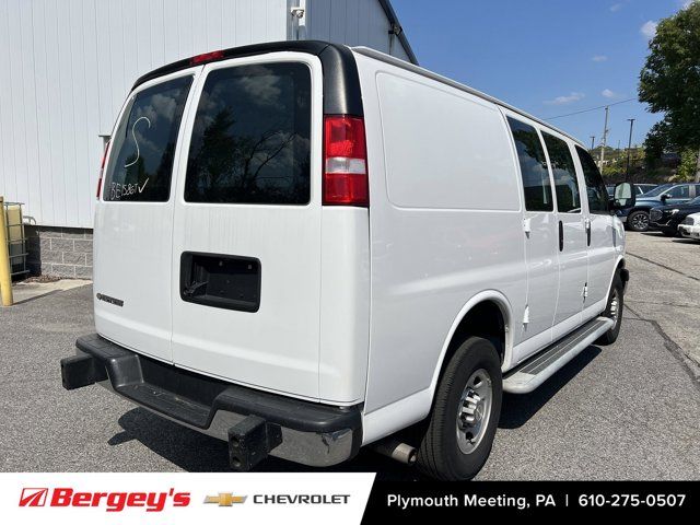 2022 Chevrolet Express Base