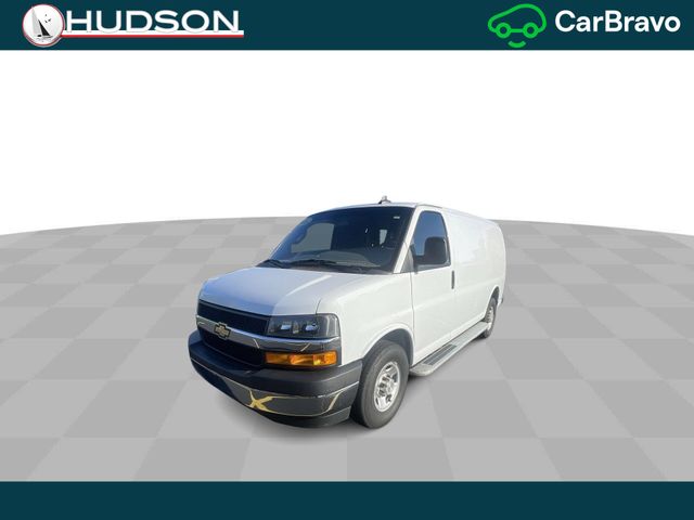 2022 Chevrolet Express Base