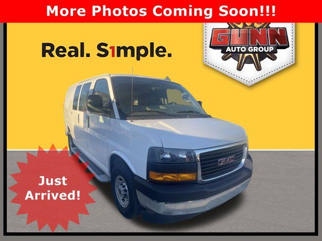 2022 Chevrolet Express Base