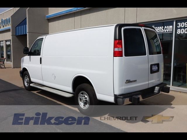 2022 Chevrolet Express Base