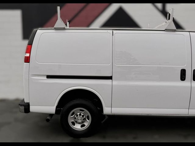 2022 Chevrolet Express Base