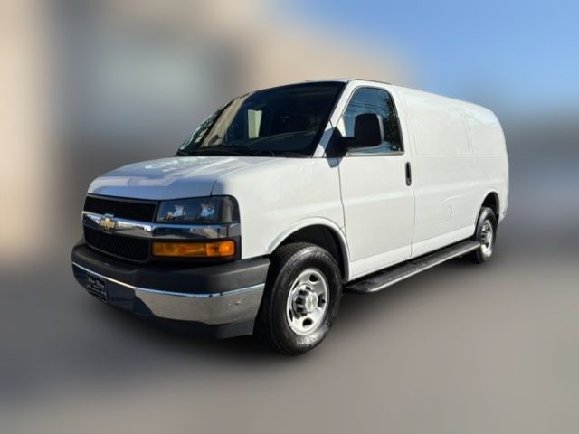 2022 Chevrolet Express Base