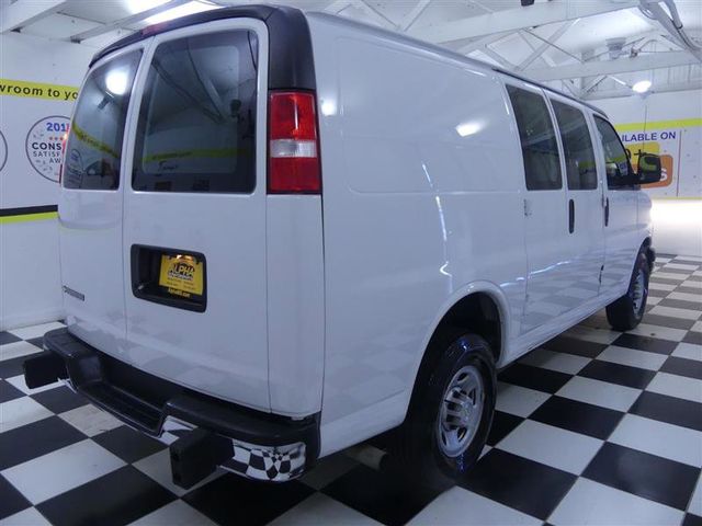 2022 Chevrolet Express Base