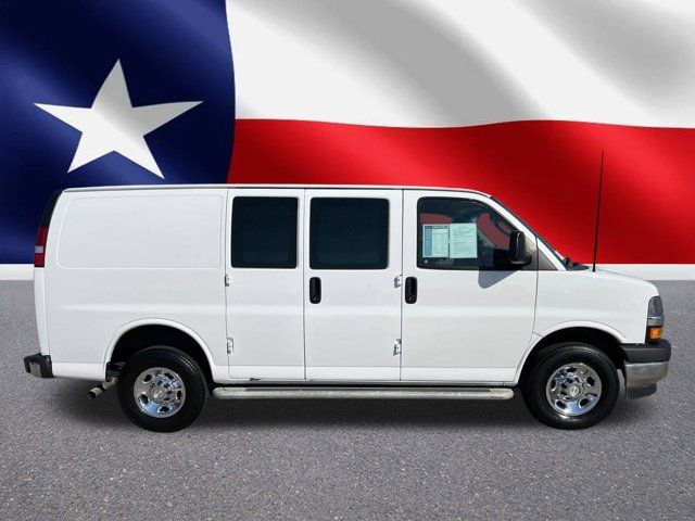 2022 Chevrolet Express Base