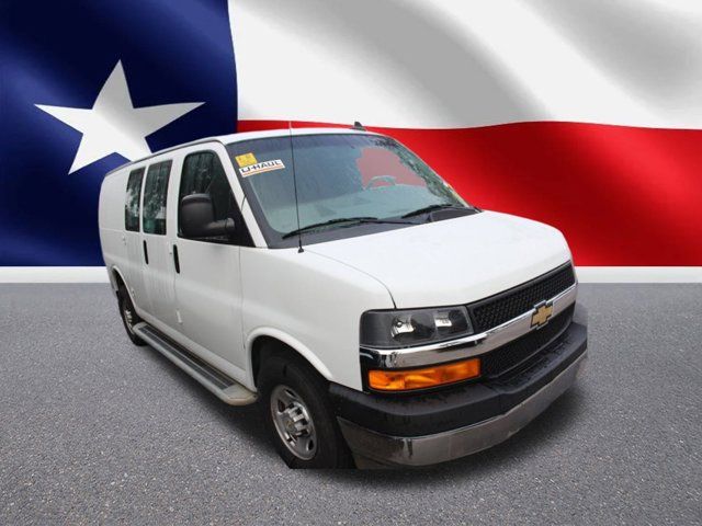 2022 Chevrolet Express Base