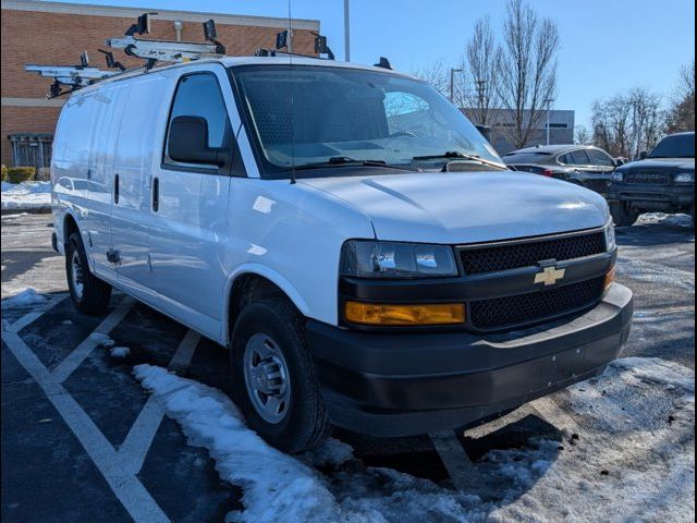 2022 Chevrolet Express Base