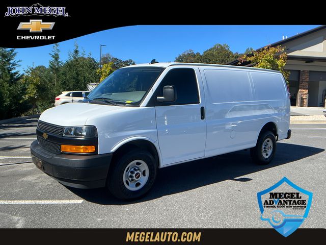 2022 Chevrolet Express Base