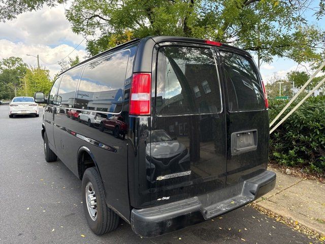 2022 Chevrolet Express Base