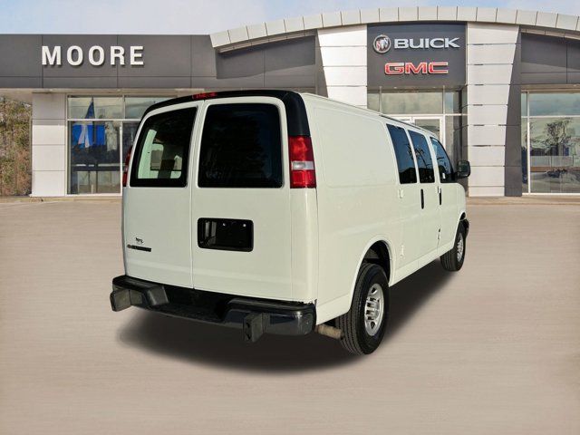 2022 Chevrolet Express Base