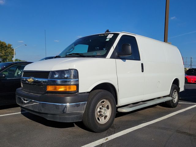 2022 Chevrolet Express Base