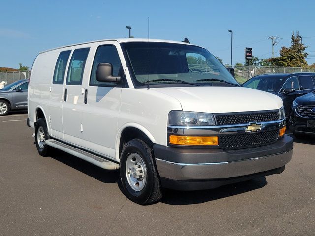 2022 Chevrolet Express Base