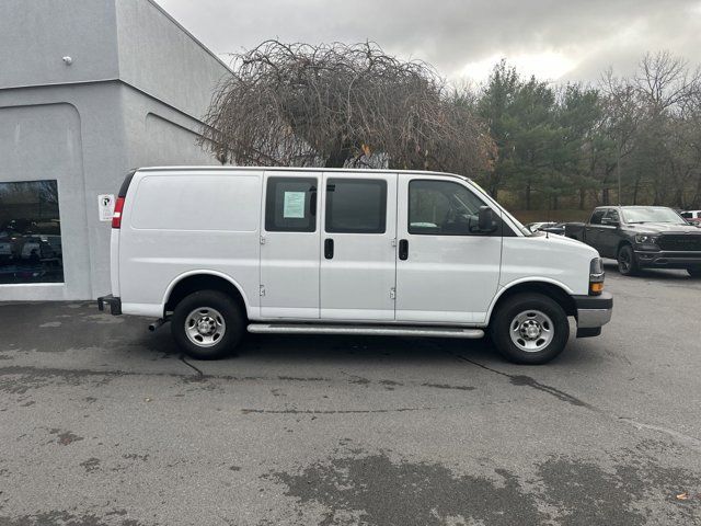 2022 Chevrolet Express Base