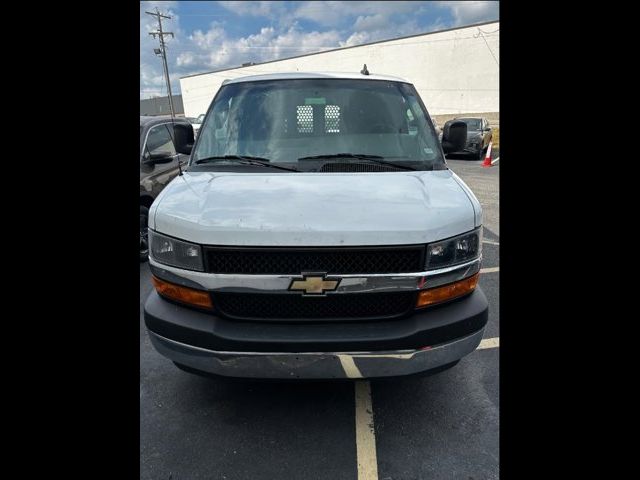 2022 Chevrolet Express Base