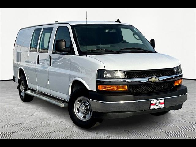 2022 Chevrolet Express Base