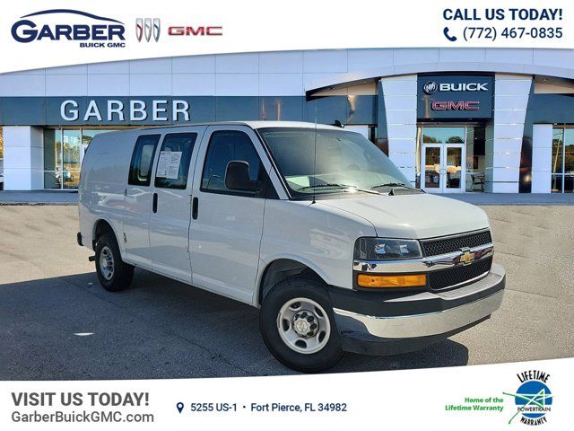 2022 Chevrolet Express Base