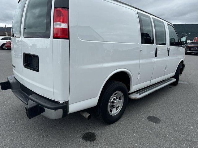 2022 Chevrolet Express Base