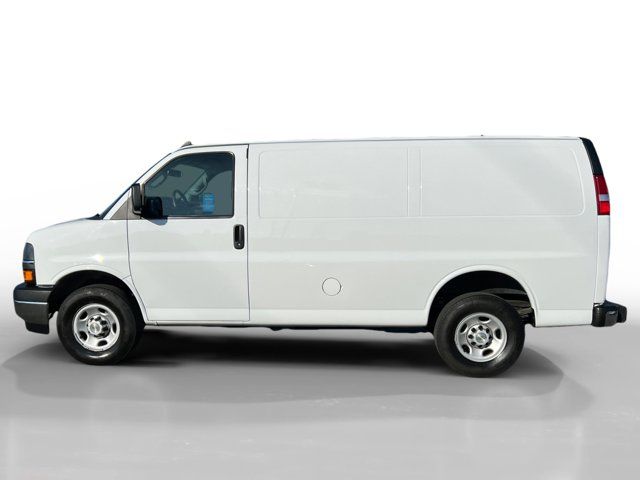 2022 Chevrolet Express Base