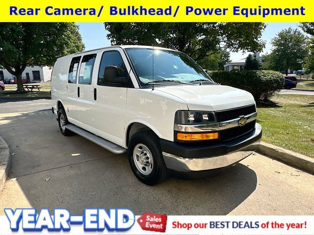 2022 Chevrolet Express Base