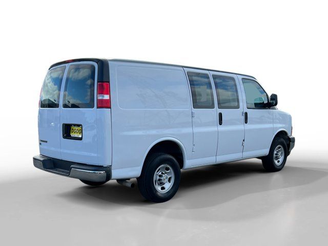 2022 Chevrolet Express Base