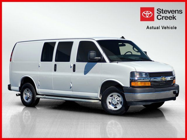 2022 Chevrolet Express Base