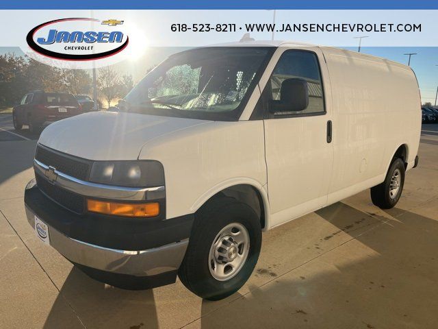 2022 Chevrolet Express Base