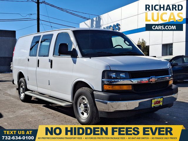 2022 Chevrolet Express Base