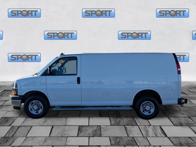 2022 Chevrolet Express Base