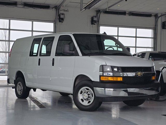 2022 Chevrolet Express Base