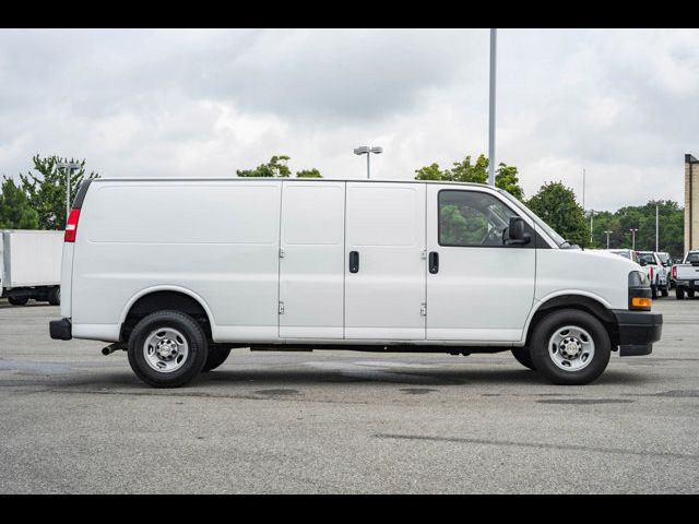 2022 Chevrolet Express Base