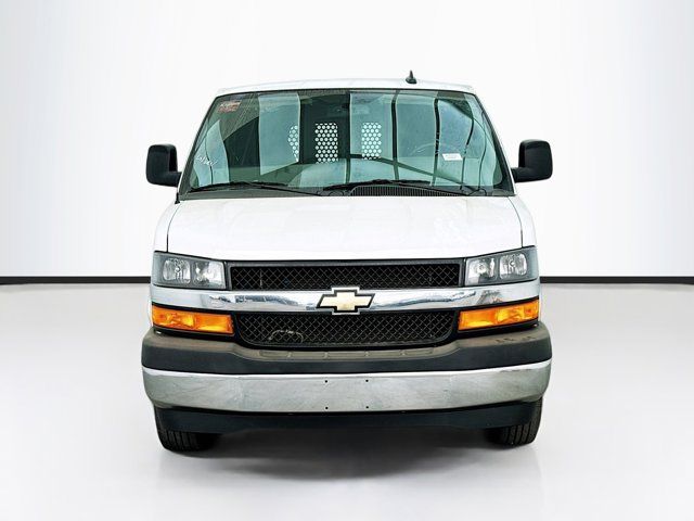 2022 Chevrolet Express Base