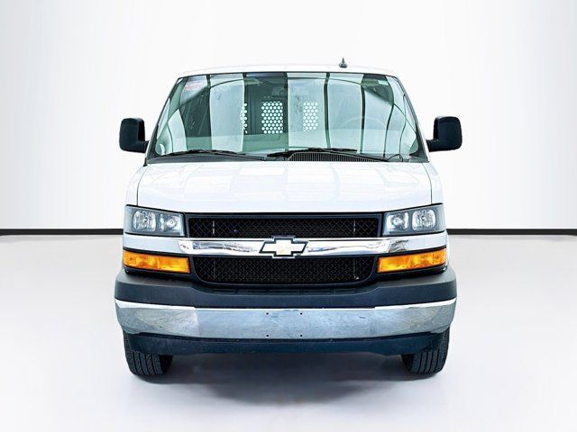 2022 Chevrolet Express Base