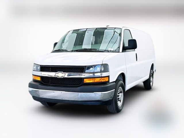 2022 Chevrolet Express Base