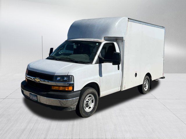 2022 Chevrolet Express Base