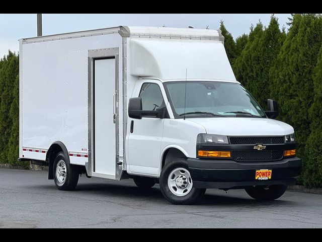 2022 Chevrolet Express Base