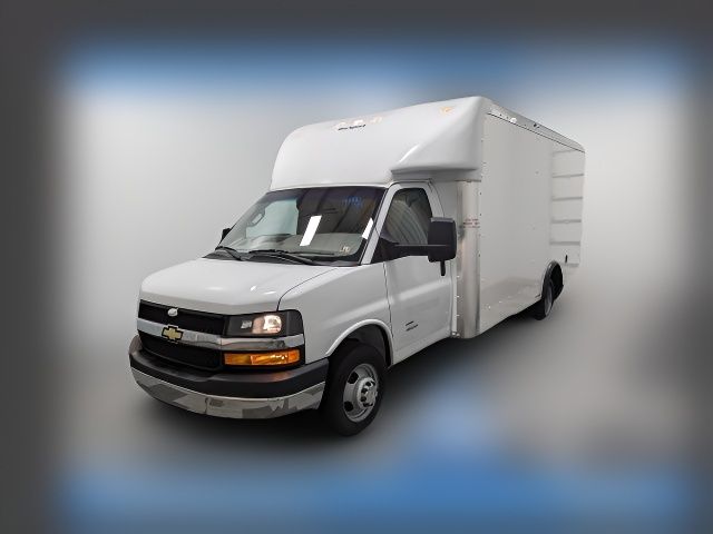 2022 Chevrolet Express Base