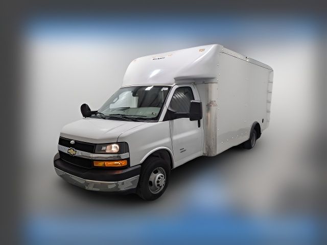 2022 Chevrolet Express Base