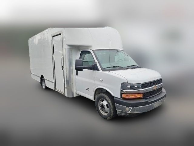 2022 Chevrolet Express Base