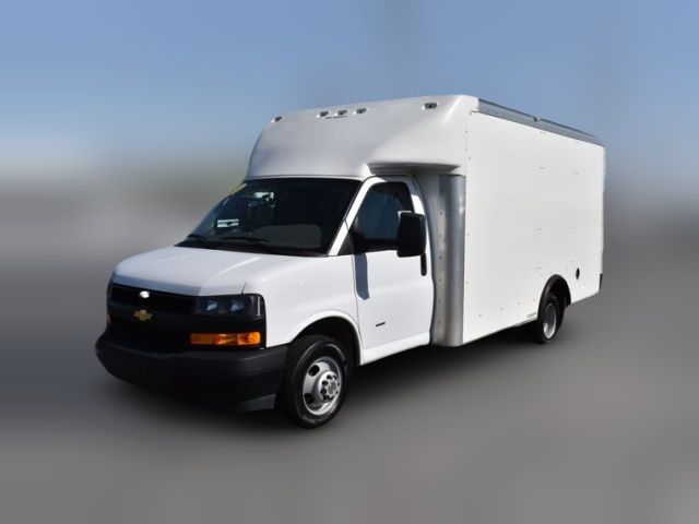 2022 Chevrolet Express Base