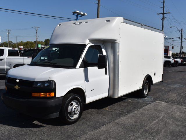 2022 Chevrolet Express Base