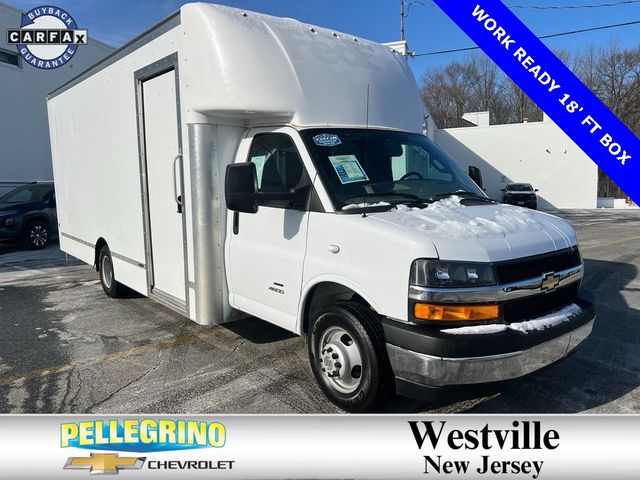 2022 Chevrolet Express Base