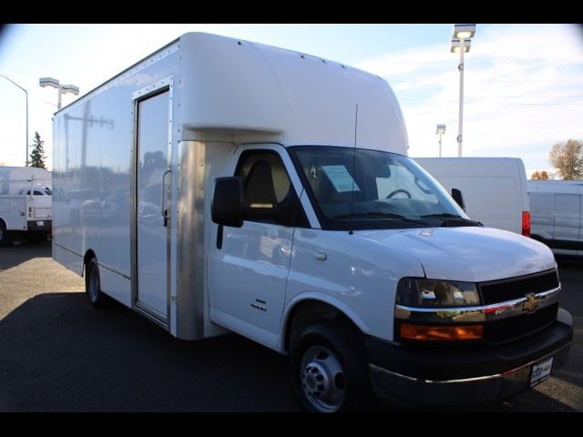 2022 Chevrolet Express Base