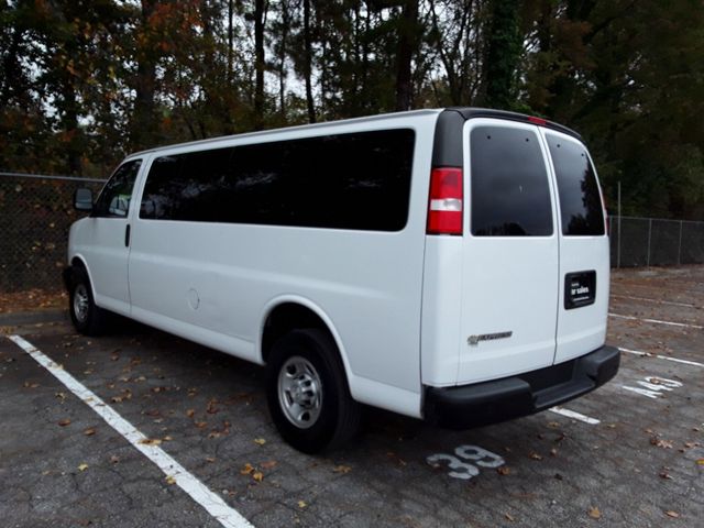 2022 Chevrolet Express LS