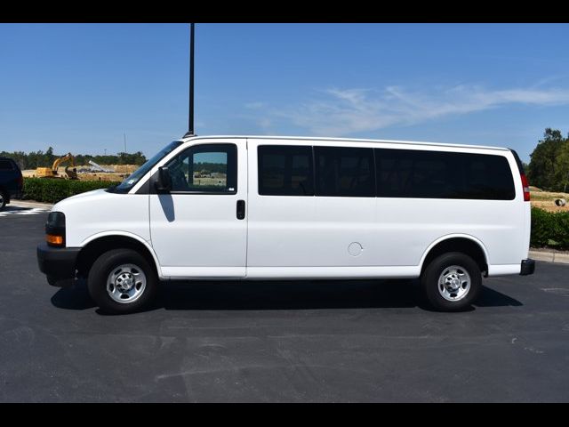 2022 Chevrolet Express LS