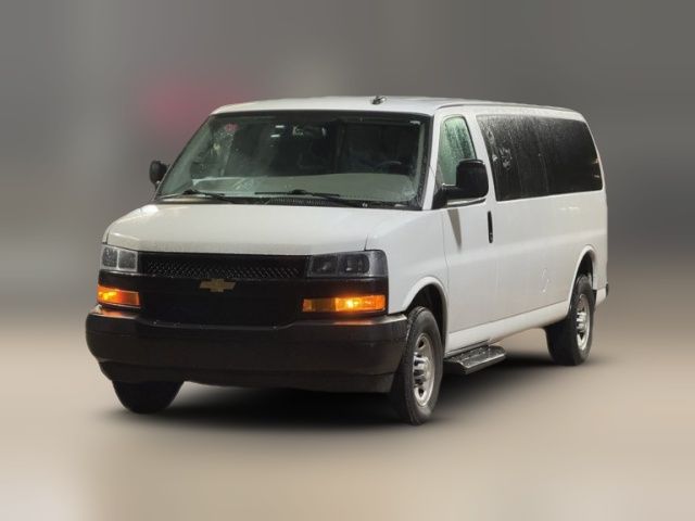 2022 Chevrolet Express LS