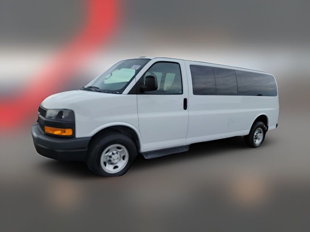 2022 Chevrolet Express LS